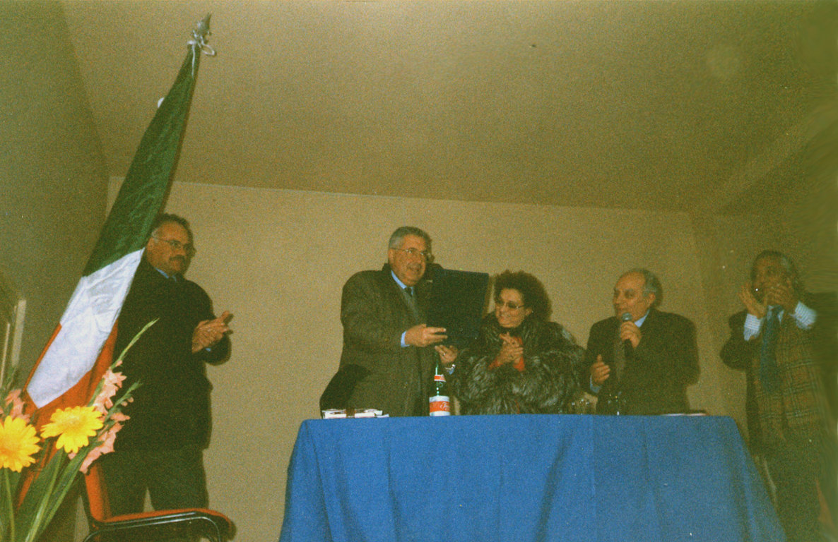 Inaugurazione ETHOS - Prof. GIUSSO - febbraio 1999 Inaugurazione ETHOS - Prof. GIUSSO - febbraio 1999